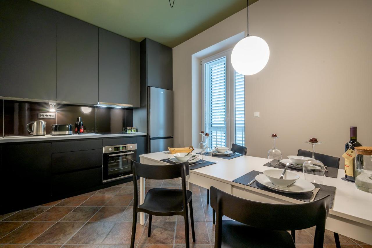 Green, Deluxe Two Bedroom Suite スプリト エクステリア 写真